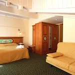 Hotel Ideal